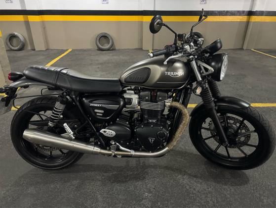 TRIUMPH STREET TWIN TRIUMPH STREET TWIN